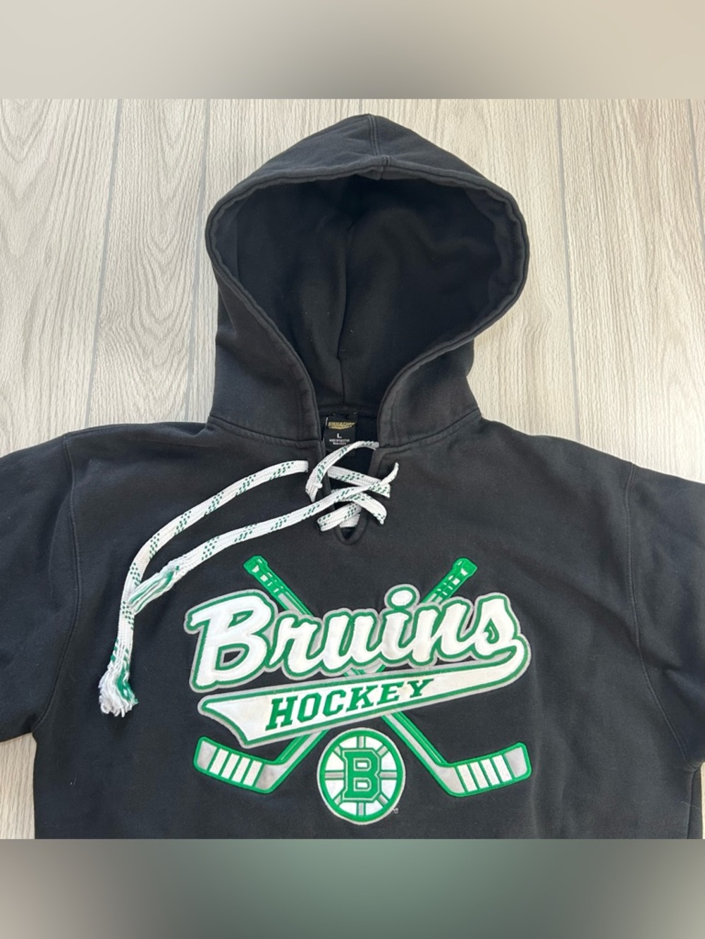 Boston Bruins NHL St. Patrick’s Day Signature Concepts Lace-Up Hoodie size L - Picture 3 of 11